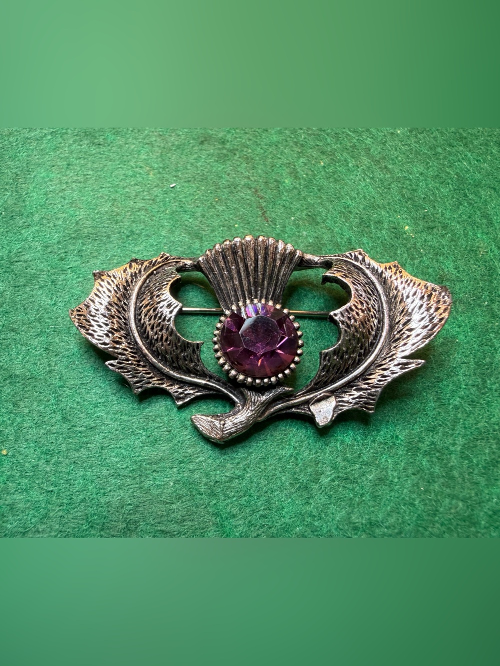 Vintage Scottish Thistle Brooch Amethyst Rhinestone Silver Tone - Picture 3 of 8